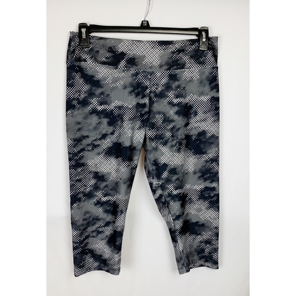 MARIKA Grey Camo Cropped Leggings